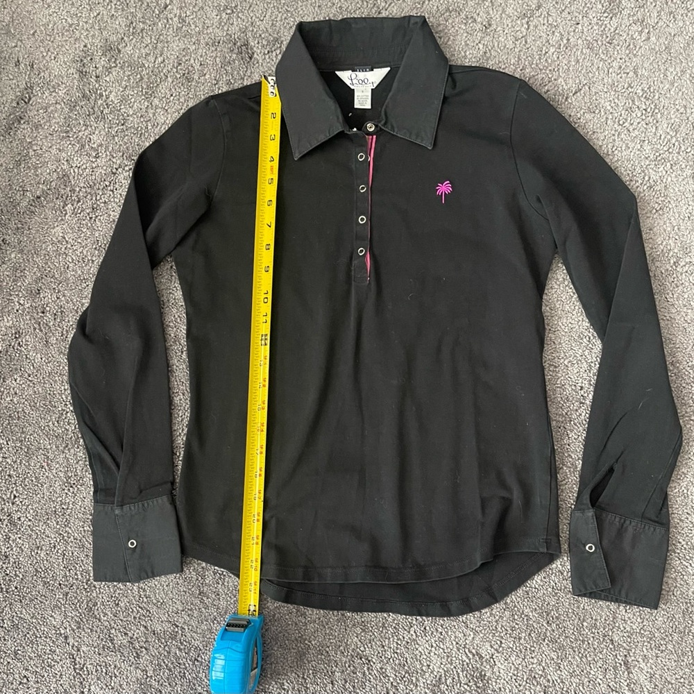 Lilly Pulitzer Black 1/4  Button Shirt women Size Small Pink Logo